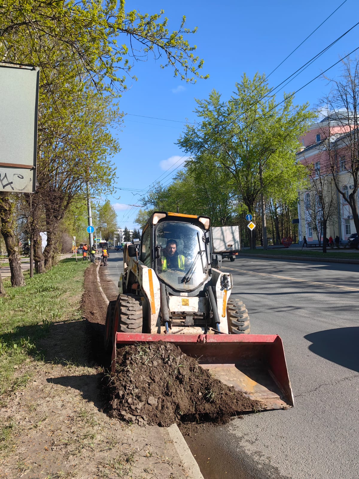 Заключен контракт на содержание дорог Великого Новгорода.