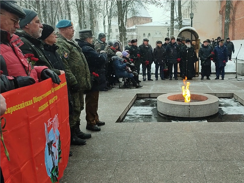 Общегородской митинг, посвященный Дню Неизвестного Солдата.