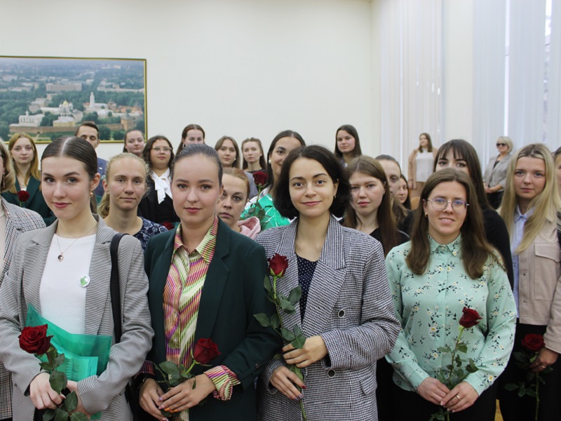 В Великом Новгороде проходит форум «Молодой педагог: образ будущего».