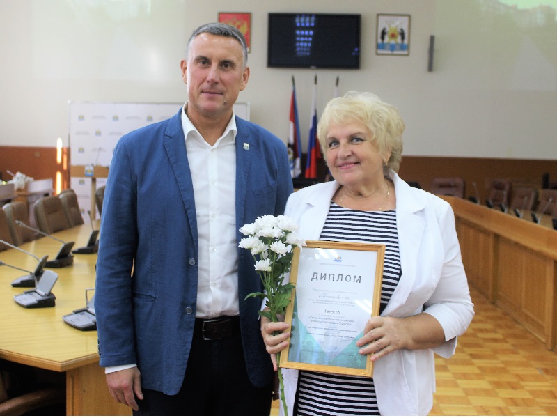 Чествование победителей городского конкурса на самую благоустроенную территорию года.