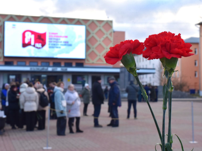 81-я годовщина освобождения Новгорода от немецко-фашистских захватчиков.