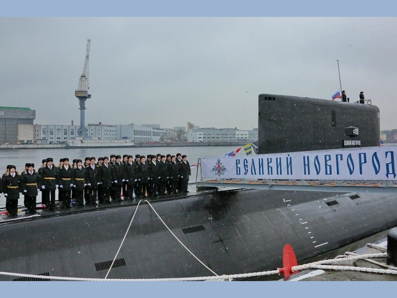 Александр Розбаум и Константин Сомов направили поздравление экипажу подводной лодки &quot;Великий Новгород&quot;.