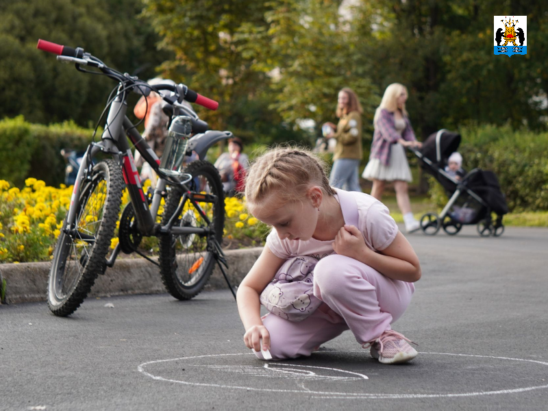 Большой семейный праздник прошёл в обновлённом сквере «Набережная реки Гзень».