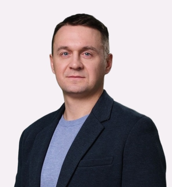 Мощенко Дмитрий Викторович.