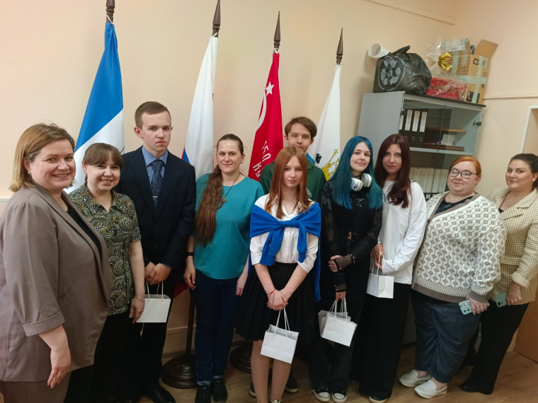 В Великом Новгороде определили лучших в рейтинге волонтёров ФКГС. В Великом Новгороде определили лучших в рейтинге волонтёров ФКГС.