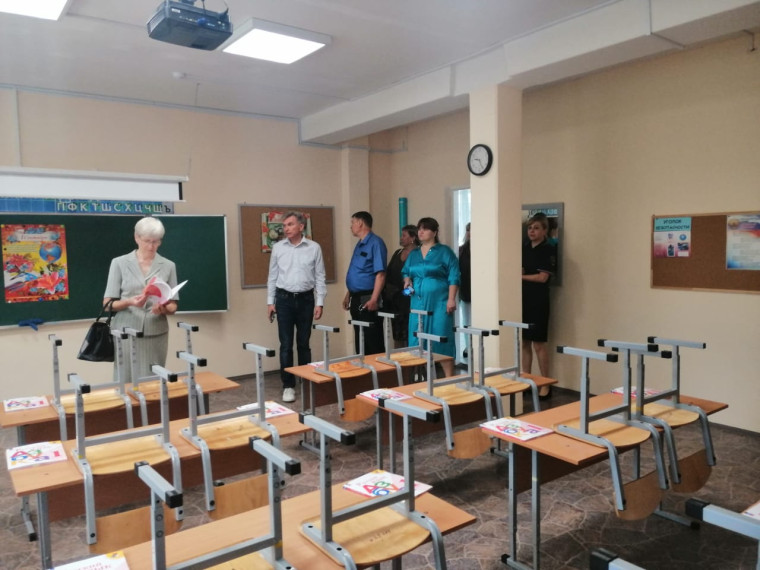Началась приемка образовательных учреждений к новому учебному году. Началась приемка образовательных учреждений к новому учебному году.